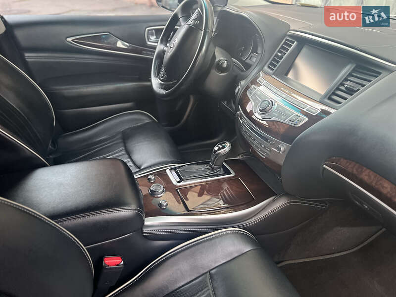 Внедорожник / Кроссовер Infiniti QX60 2016 в Днепре фото 4 Внедорожник / Кроссовер Infiniti QX60 2016 в Днепре