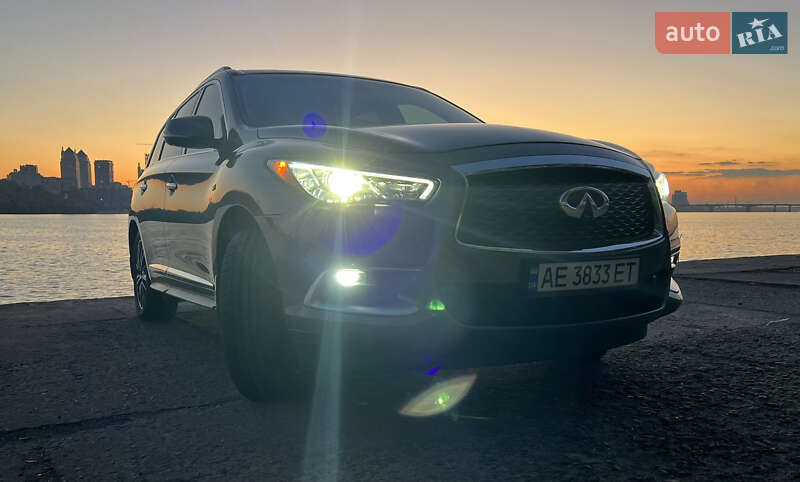 Внедорожник / Кроссовер Infiniti QX60 2016 в Днепре фото 9 Внедорожник / Кроссовер Infiniti QX60 2016 в Днепре