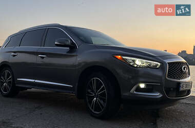Внедорожник / Кроссовер Infiniti QX60 2016 в Днепре