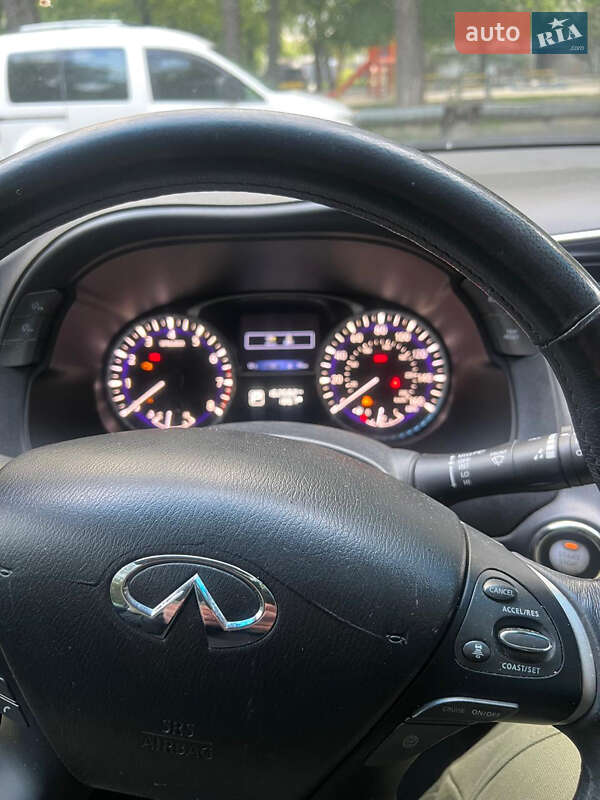 Внедорожник / Кроссовер Infiniti QX60 2015 в Броварах