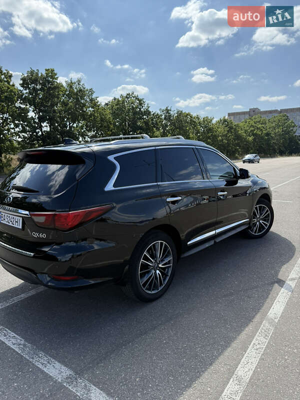 Внедорожник / Кроссовер Infiniti QX60 2017 в Кропивницком