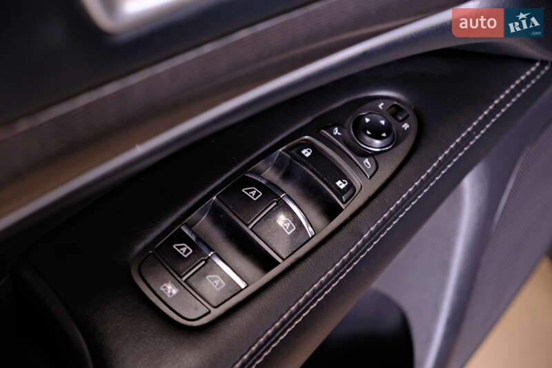 Позашляховик / Кросовер Infiniti QX60 2016 в Одесі фото 40 Позашляховик / Кросовер Infiniti QX60 2016 в Одесі