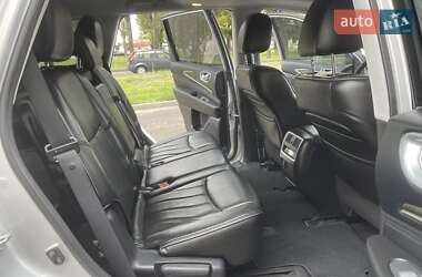 Внедорожник / Кроссовер Infiniti QX60 2015 в 