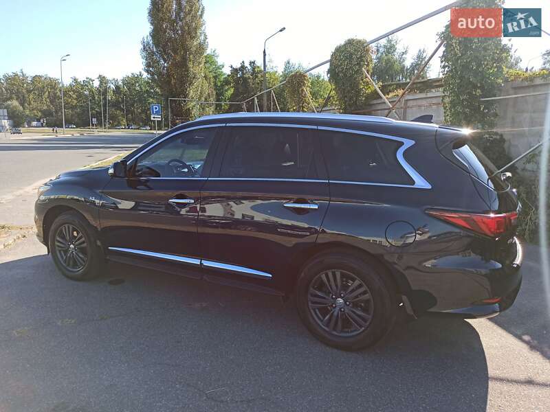 Внедорожник / Кроссовер Infiniti QX60 2018 в Киеве фото 4 Внедорожник / Кроссовер Infiniti QX60 2018 в Киеве