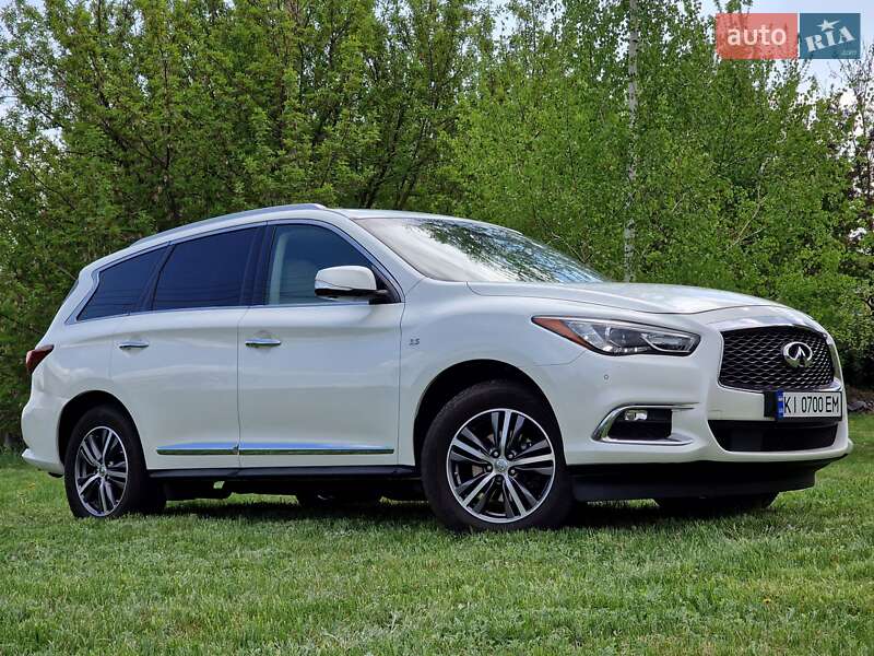 Внедорожник / Кроссовер Infiniti QX60 2018 в Киеве