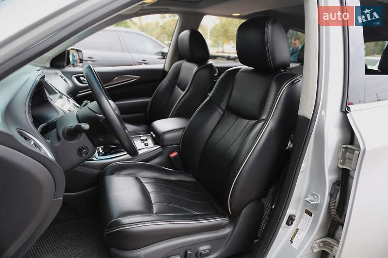 Внедорожник / Кроссовер Infiniti QX60 2016 в Киеве