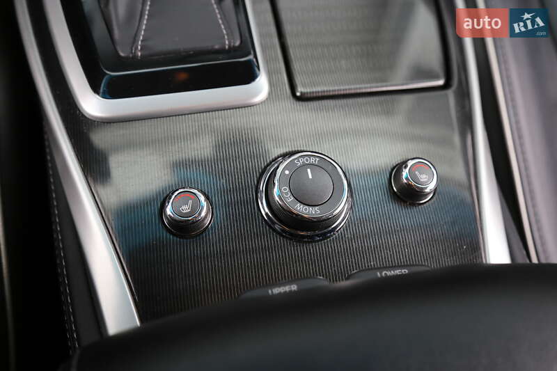 Внедорожник / Кроссовер Infiniti QX60 2016 в Киеве