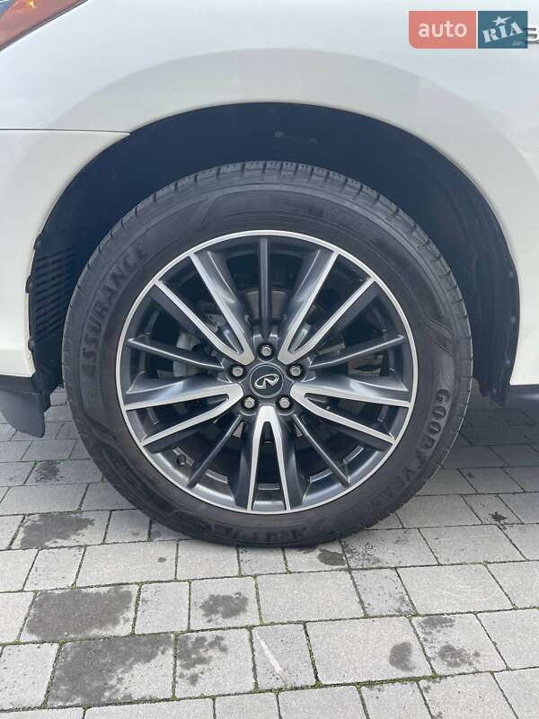 Внедорожник / Кроссовер Infiniti QX60 2019 в Львове