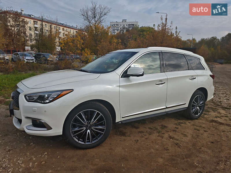 Внедорожник / Кроссовер Infiniti QX60 2020 в Измаиле