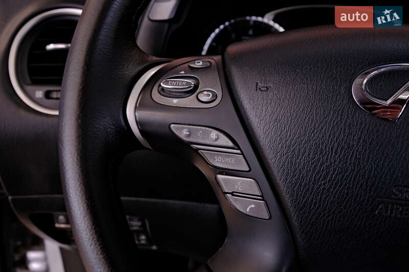 Внедорожник / Кроссовер Infiniti QX60 2013 в Одессе