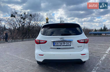 Позашляховик / Кросовер Infiniti QX60 2015 в  фото 5 Позашляховик / Кросовер Infiniti QX60 2015 в