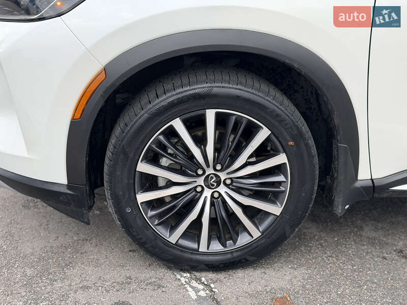 Внедорожник / Кроссовер Infiniti QX60 2023 в Киеве фото 6 Внедорожник / Кроссовер Infiniti QX60 2023 в Киеве