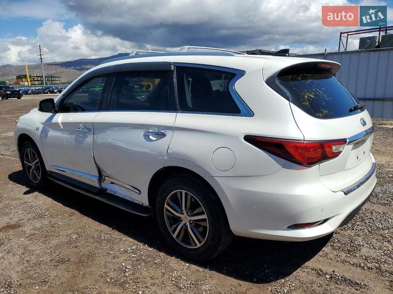 Внедорожник / Кроссовер Infiniti QX60 2017 в Днепре