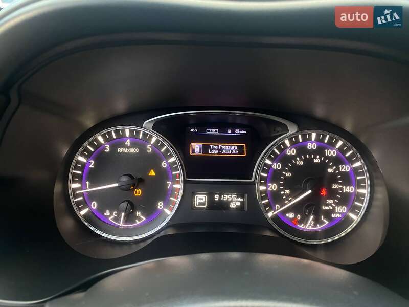 Внедорожник / Кроссовер Infiniti QX60 2017 в Киеве