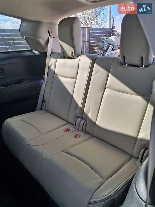 Внедорожник / Кроссовер Infiniti QX60 2019 в Буче