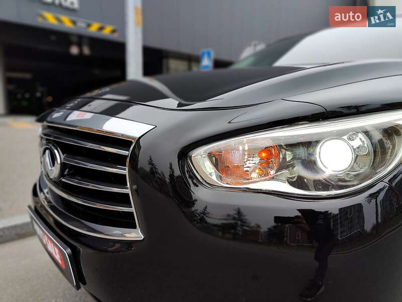 Внедорожник / Кроссовер Infiniti QX60 2014 в Киеве