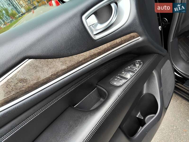 Внедорожник / Кроссовер Infiniti QX60 2014 в Киеве