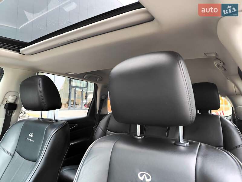 Внедорожник / Кроссовер Infiniti QX60 2014 в Киеве