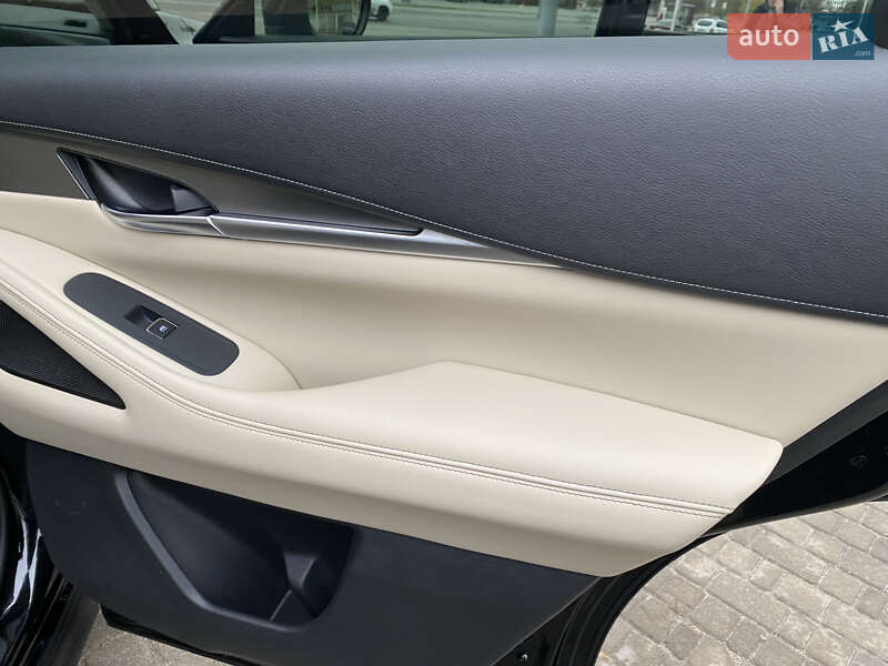 Позашляховик / Кросовер Infiniti QX60 2023 в Харкові