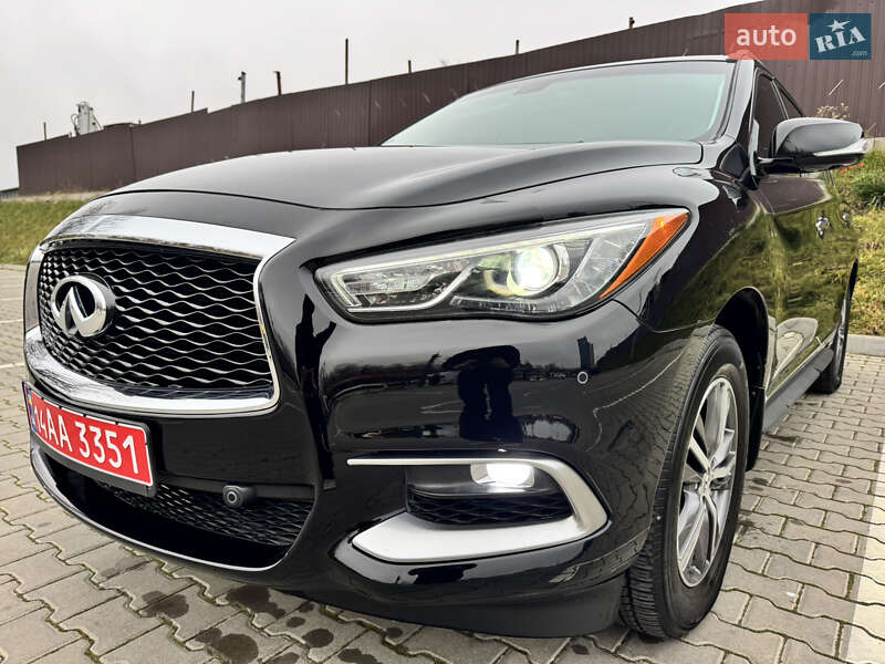 Внедорожник / Кроссовер Infiniti QX60 2016 в Тернополе