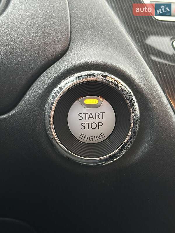 Внедорожник / Кроссовер Infiniti QX60 2019 в Белогородке