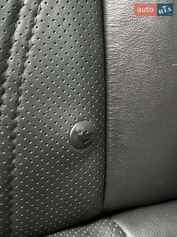 Внедорожник / Кроссовер Infiniti QX60 2019 в Белогородке