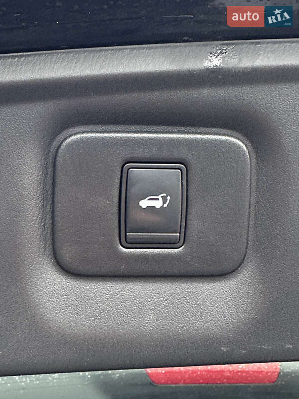 Внедорожник / Кроссовер Infiniti QX60 2019 в Белогородке