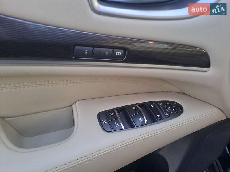 Внедорожник / Кроссовер Infiniti QX60 2016 в Коломые фото 24 Внедорожник / Кроссовер Infiniti QX60 2016 в Коломые