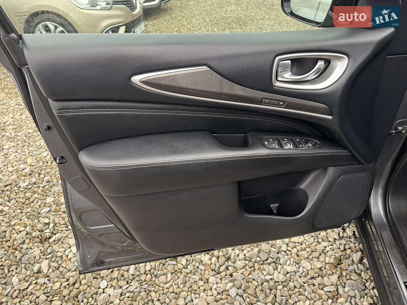 Внедорожник / Кроссовер Infiniti QX60 2016 в Ивано-Франковске