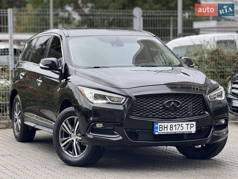 Внедорожник / Кроссовер Infiniti QX60 2018 в Одессе фото 7 Внедорожник / Кроссовер Infiniti QX60 2018 в Одессе