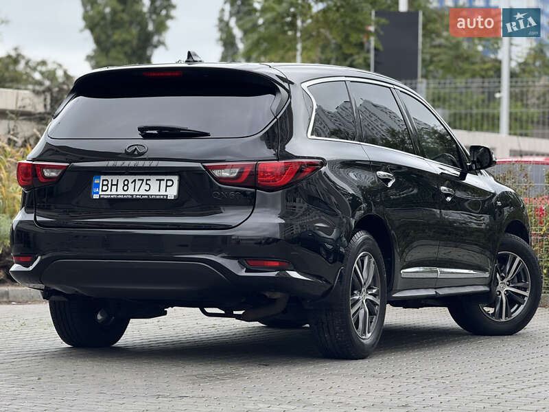 Внедорожник / Кроссовер Infiniti QX60 2018 в Одессе фото 13 Внедорожник / Кроссовер Infiniti QX60 2018 в Одессе