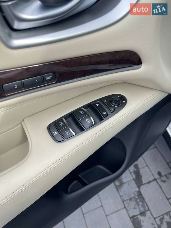 Позашляховик / Кросовер Infiniti QX60 2019 в Львові