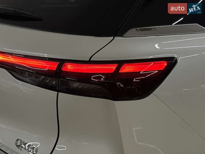 Внедорожник / Кроссовер Infiniti QX60 2024 в Николаеве