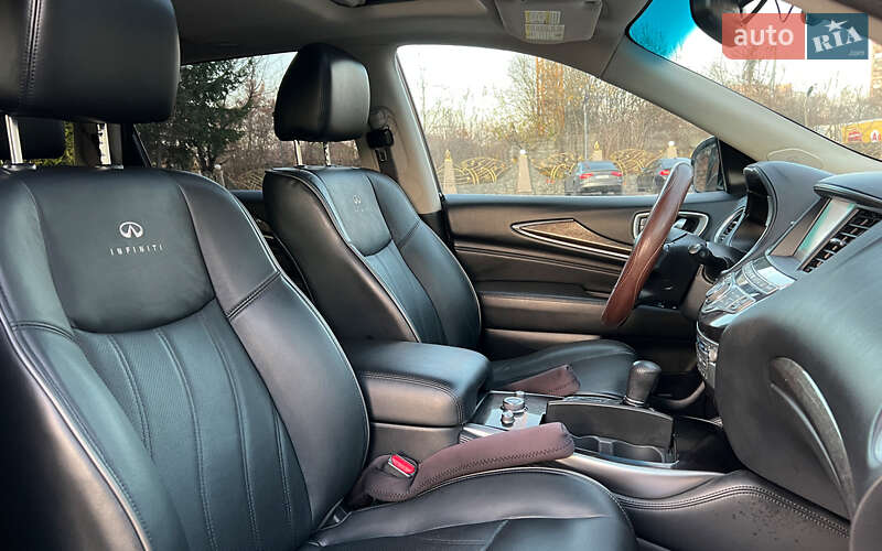 Внедорожник / Кроссовер Infiniti QX60 2014 в Львове
