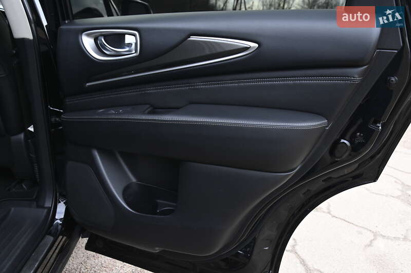 Позашляховик / Кросовер Infiniti QX60 2020 в Бердичеві