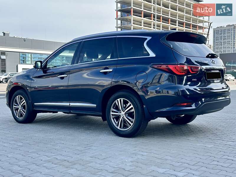 Внедорожник / Кроссовер Infiniti QX60 2020 в Киеве