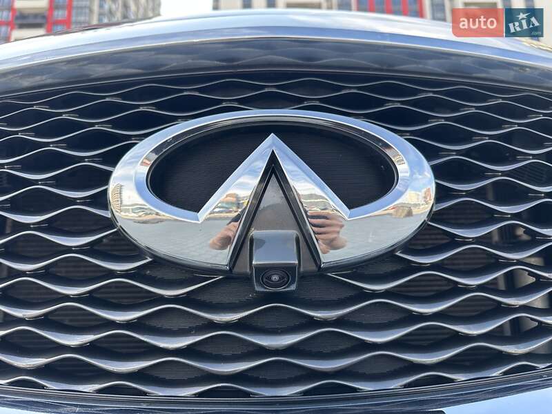 Внедорожник / Кроссовер Infiniti QX60 2020 в Киеве