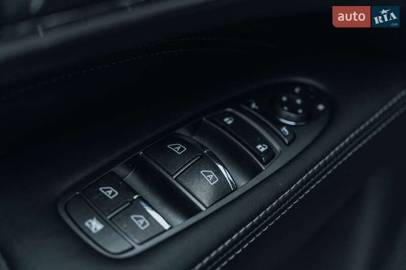 Позашляховик / Кросовер Infiniti QX60 2018 в Києві фото 41 Позашляховик / Кросовер Infiniti QX60 2018 в Києві