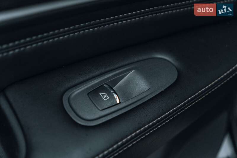 Позашляховик / Кросовер Infiniti QX60 2018 в Києві фото 46 Позашляховик / Кросовер Infiniti QX60 2018 в Києві