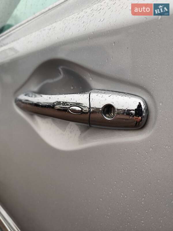 Внедорожник / Кроссовер Infiniti QX60 2014 в Чернигове