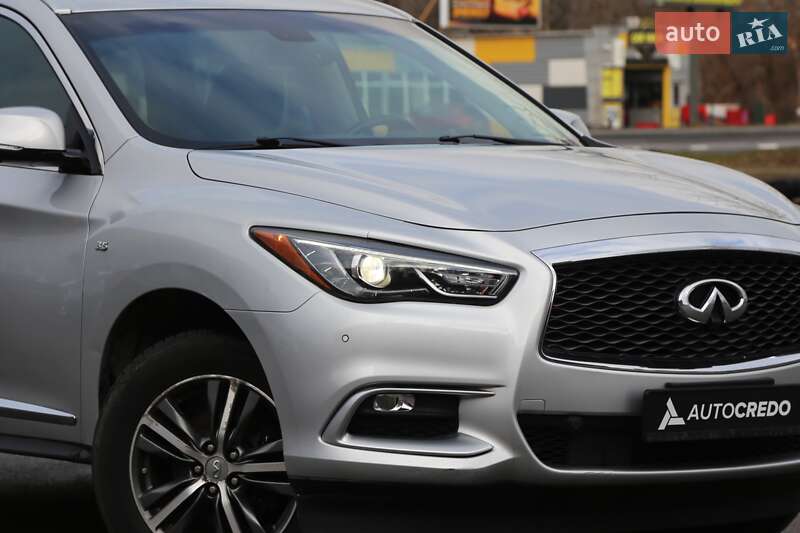 Внедорожник / Кроссовер Infiniti QX60 2016 в Киеве