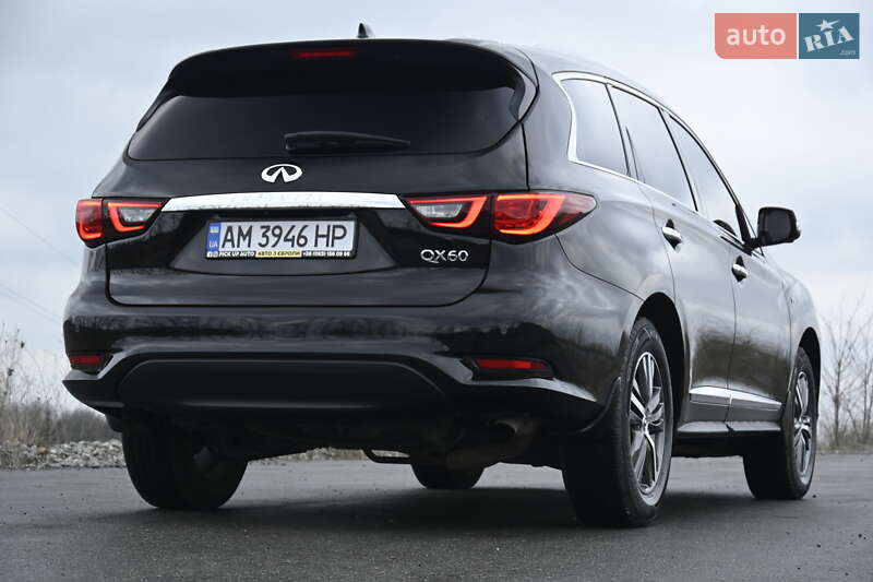 Внедорожник / Кроссовер Infiniti QX60 2020 в Бердичеве