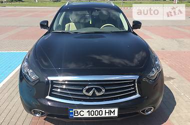 Позашляховик / Кросовер Infiniti QX70 2015 в 