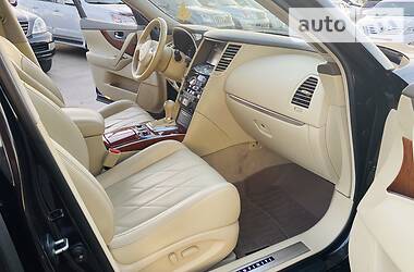 Позашляховик / Кросовер Infiniti QX70 2014 в 