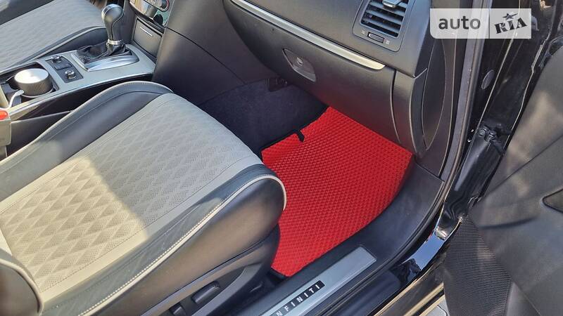 Позашляховик / Кросовер Infiniti QX70 2016 в Хмельницькому фото 30 Позашляховик / Кросовер Infiniti QX70 2016 в Хмельницькому