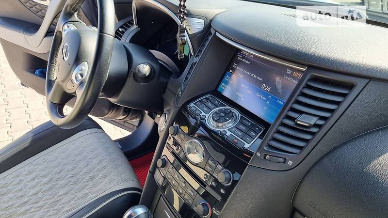 Позашляховик / Кросовер Infiniti QX70 2016 в Хмельницькому фото 33 Позашляховик / Кросовер Infiniti QX70 2016 в Хмельницькому