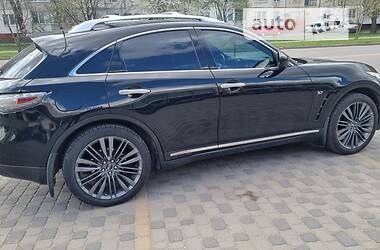 Внедорожник / Кроссовер Infiniti QX70 2016 в 