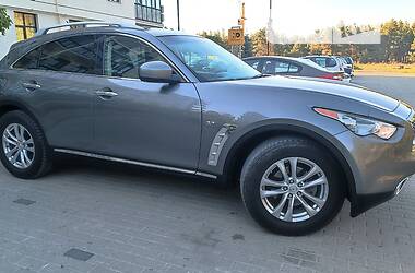 Позашляховик / Кросовер Infiniti QX70 2015 в Києві