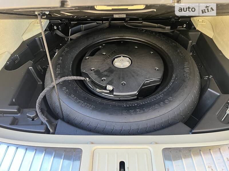 Позашляховик / Кросовер Infiniti QX70 2016 в Черкасах