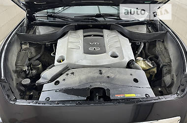 Внедорожник / Кроссовер Infiniti QX70 2013 в 